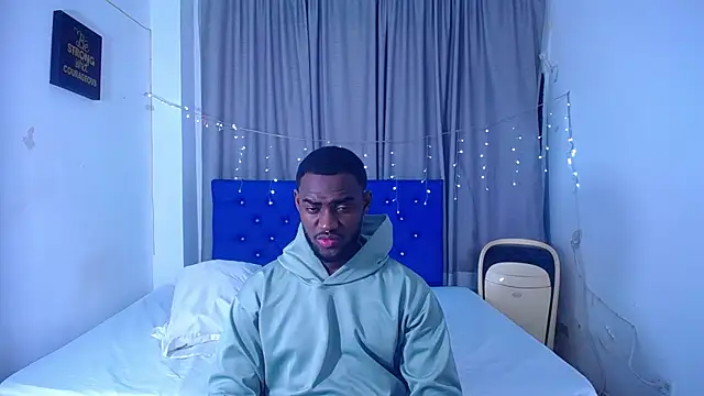 eebony stallion online show from 01-13-26, 02:39