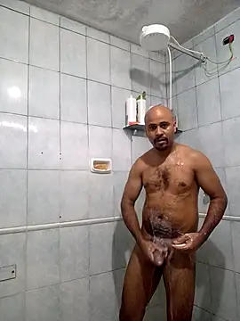 reisloko online show from 11-22-25, 03:55