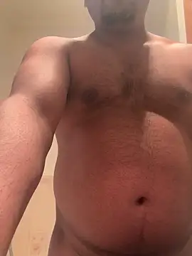 Snapshot of slvboi chatting on 09-21-25, 09:27 slvboi online show from 09-21-25, 09:27