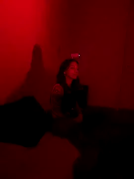 Snapshot of Kissmalditox chatting on 11-04-25, 04:11 Kissmalditox online show from 11-04-25, 04:11