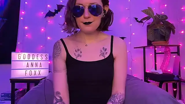 mistressannafoxx online show from 01-06-26, 10:34