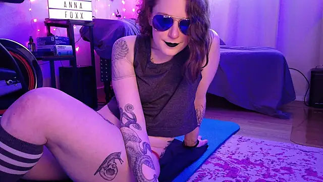 mistressannafoxx online show from 03-10-26, 12:15