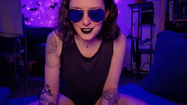 mistressannafoxx online show from 04-21-26, 12:12