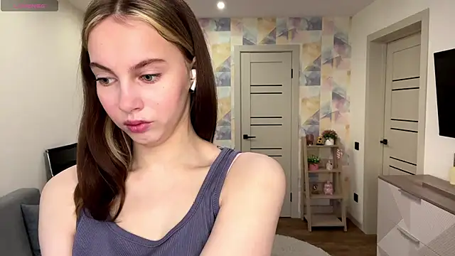 NylaNadler online show from 03-09-26, 04:05