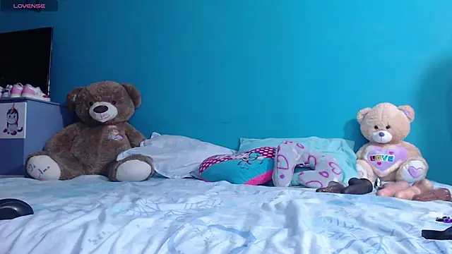 toxic sweet  online show from 09-30-25, 04:39