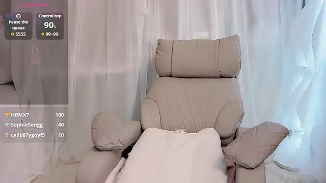 Amaya-yooo-36D online show from 10-11-25, 10:47