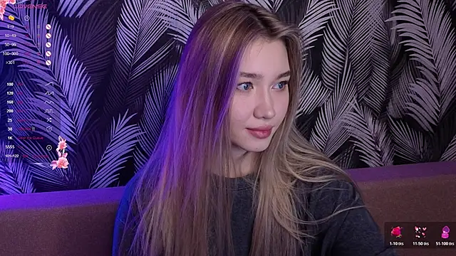 Snapshot of Yuki_Star chatting on 10-23-25, 04:28 Yuki Star online show from 10-23-25, 04:28