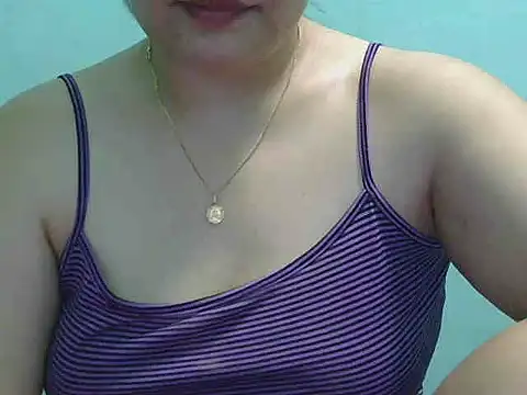 Snapshot of sexychubb101 chatting on 09-21-25, 07:10 sexychubb101 online show from 09-21-25, 07:10