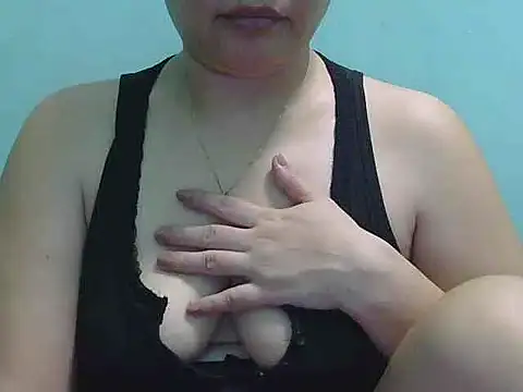 Snapshot of sexychubb101 chatting on 10-18-25, 10:16 sexychubb101 online show from 10-18-25, 10:16