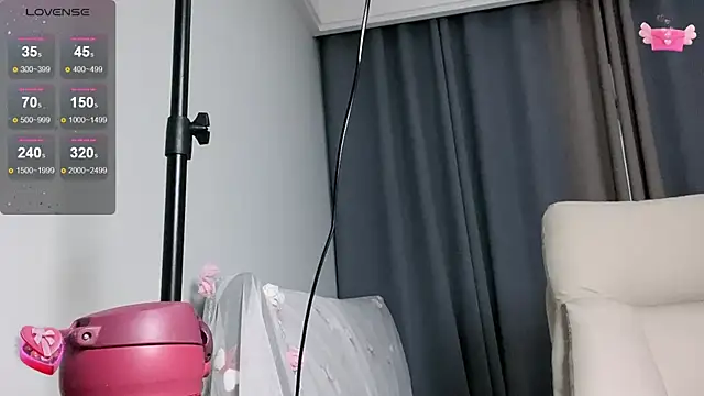 Amy-i online show from 09-10-25, 10:26