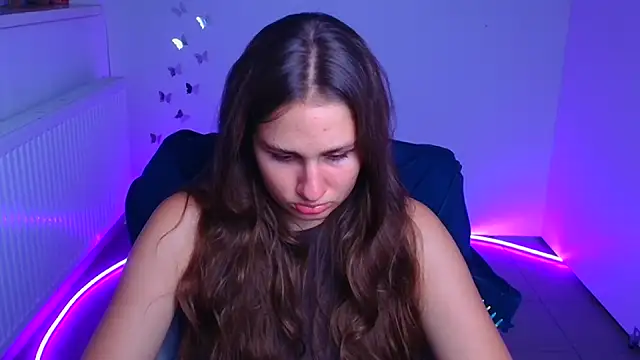 Snapshot of Stefanie_Sweet chatting on 09-22-25, 05:31 Stefanie Sweet online show from 09-22-25, 05:31