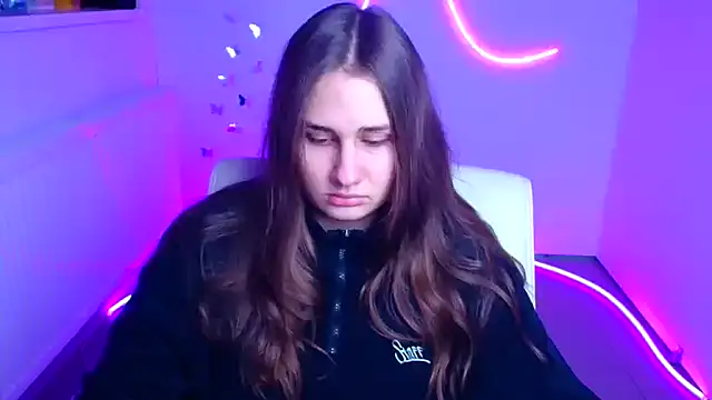 Snapshot of Stefanie_Sweet chatting on 12-20-25, 06:31 Stefanie Sweet online show from 12-20-25, 06:31