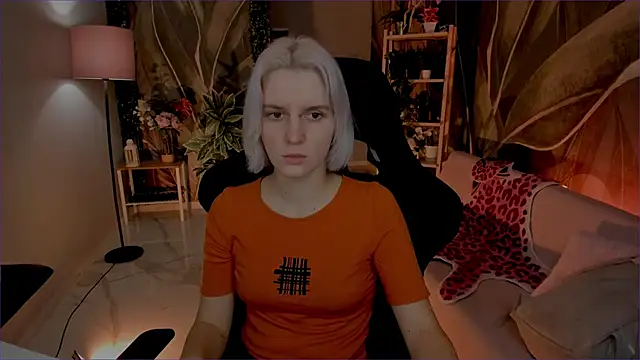 BethanyCloud online show from 11-28-25, 05:43