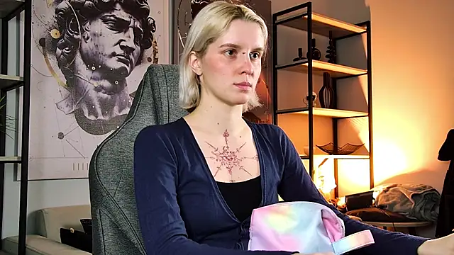 BethanyCloud online show from 04-22-26, 08:17