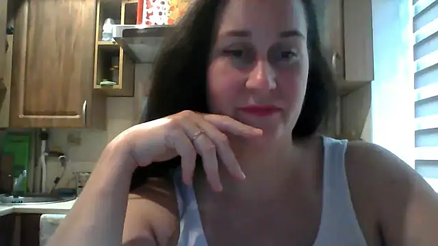 Snapshot of Amandda_ chatting on 09-18-25, 06:59 Amandda online show from 09-18-25, 06:59