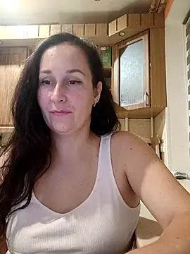 Snapshot of Amandda_ chatting on 09-22-25, 05:59 Amandda online show from 09-22-25, 05:59