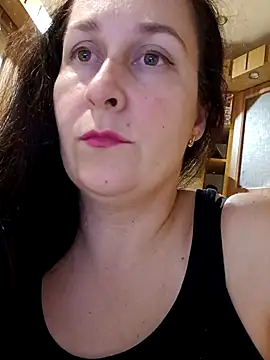 Snapshot of Amandda_ chatting on 10-14-25, 06:31 Amandda online show from 10-14-25, 06:31