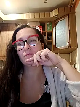 Snapshot of Amandda_ chatting on 10-17-25, 05:59 Amandda online show from 10-17-25, 05:59