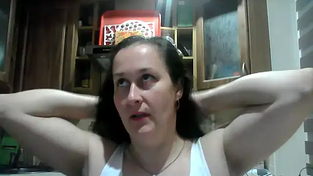 Snapshot of Amandda_ chatting on 10-23-25, 05:44 Amandda online show from 10-23-25, 05:44