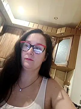 Snapshot of Amandda_ chatting on 11-23-25, 07:24 Amandda online show from 11-23-25, 07:24