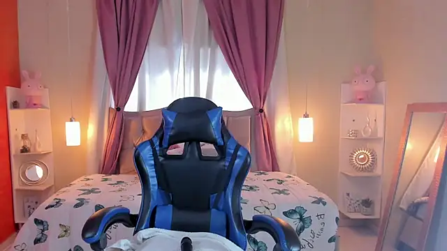 IsabellaHot01 online show from 04-09-26, 08:03