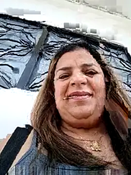 Mia-Glow online show from 04-14-26, 12:33