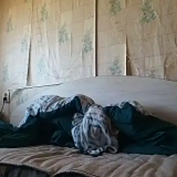 Tupo070481 online show from 04-14-26, 10:54