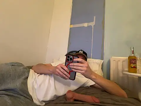 shyandchilling online show from 02-05-26, 06:12