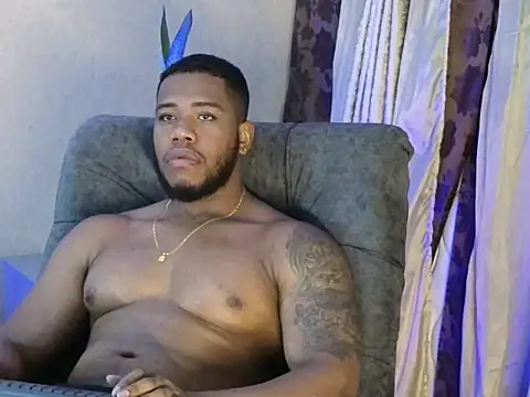 BenjaminCol  online show from 10-17-25, 01:09