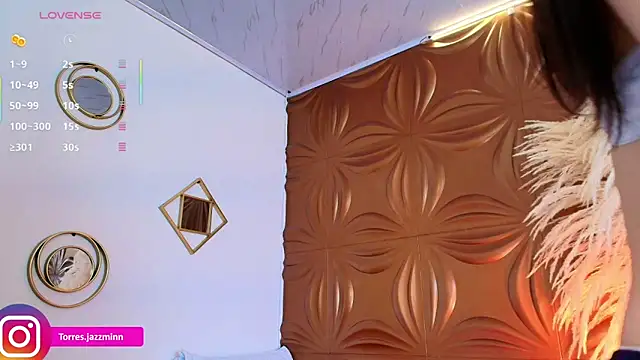 Jazmintorress online show from 09-27-25, 07:30