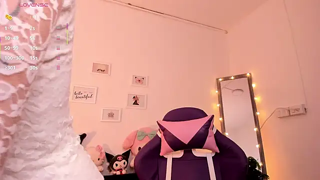 Jazmintorress online show from 09-30-25, 01:05