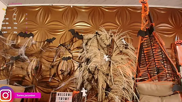 Jazmintorress online show from 10-19-25, 01:34