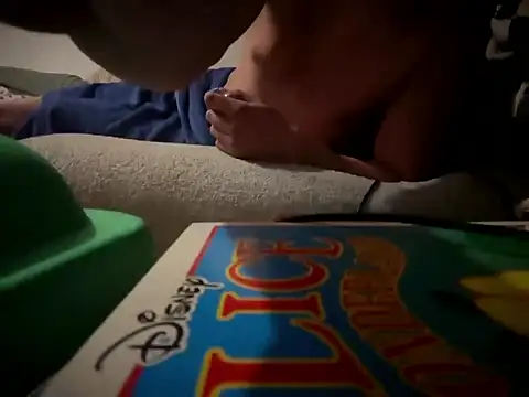 Snapshot of euphoria199527 chatting on 02-13-26, 05:42 euphoria199527 online show from 02-13-26, 05:42