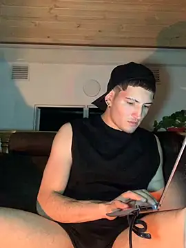 Ian kai online show from 10-30-25, 05:09