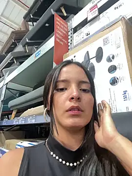 Mia jhoonson online show from 03-01-26, 11:18