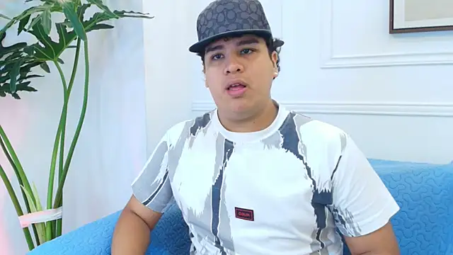 Naim Bennetsex online show from 12-18-25, 06:14