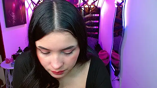Snapshot of Natalie_loffreda chatting on 06-02-26, 08:22 Natalie loffreda online show from 06-02-26, 08:22