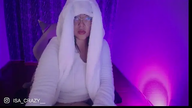 isa  crazy   online show from 09-19-25, 06:26