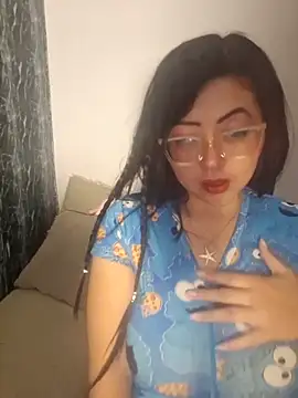 isa  crazy   online show from 02-18-26, 08:21