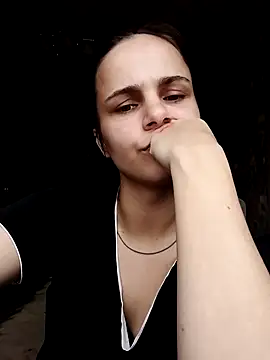 Jenevaonlovex online show from 10-20-25, 09:54