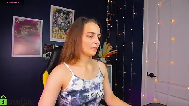 Snapshot of Ann_Perry chatting on 09-11-25, 03:06 Ann Perry online show from 09-11-25, 03:06