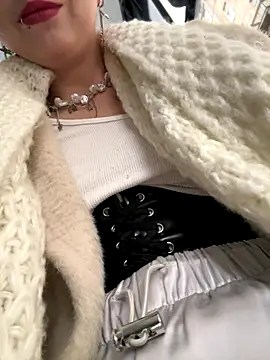 EveLittleSinner online show from 10-26-25, 10:54