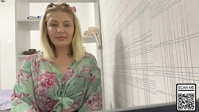 Blondie xoxoxo online show from 11-11-25, 12:38