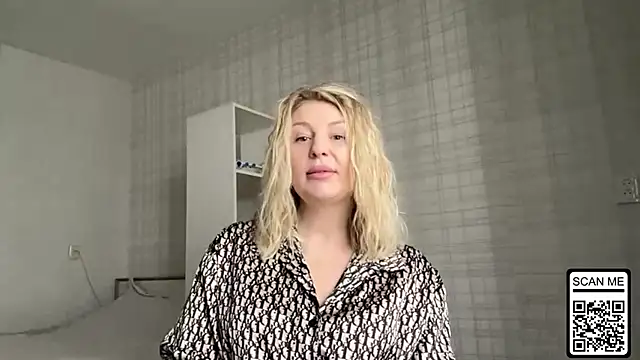 Blondie xoxoxo online show from 02-12-26, 09:26