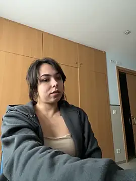 Snapshot of Kitty5348 chatting on 11-10-25, 02:16 Kitty5348 online show from 11-10-25, 02:16