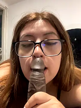 Snapshot of Blair_Bunnyy chatting on 09-09-25, 02:11 Blair Bunnyy online show from 09-09-25, 02:11