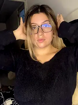 Blair Bunnyy online show from 11-25-25, 01:05