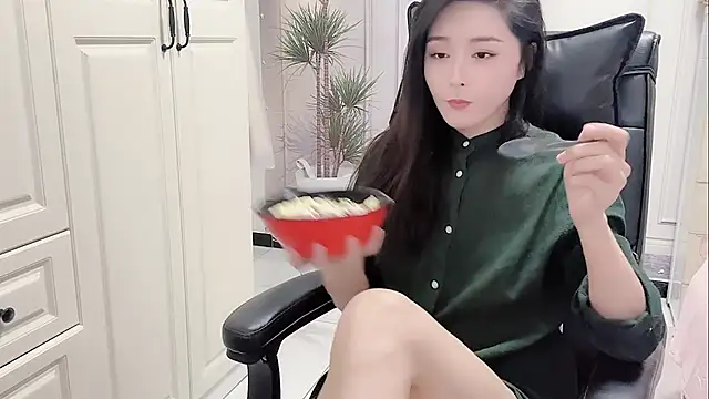 Snapshot of Ianxuan chatting on 10-01-25, 05:02 Ianxuan online show from 10-01-25, 05:02