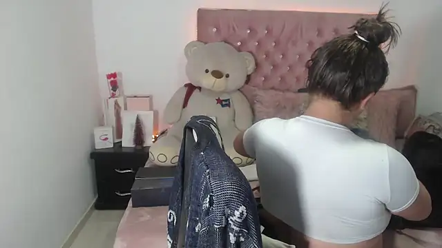 patty squirt  online show from 10-04-25, 02:31