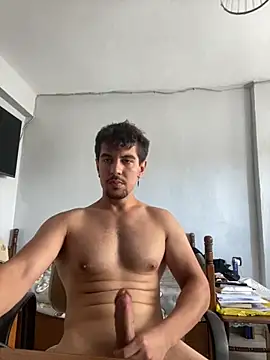 Snapshot of 23cmturkishD chatting on 09-14-25, 08:13 23cmturkishD online show from 09-14-25, 08:13